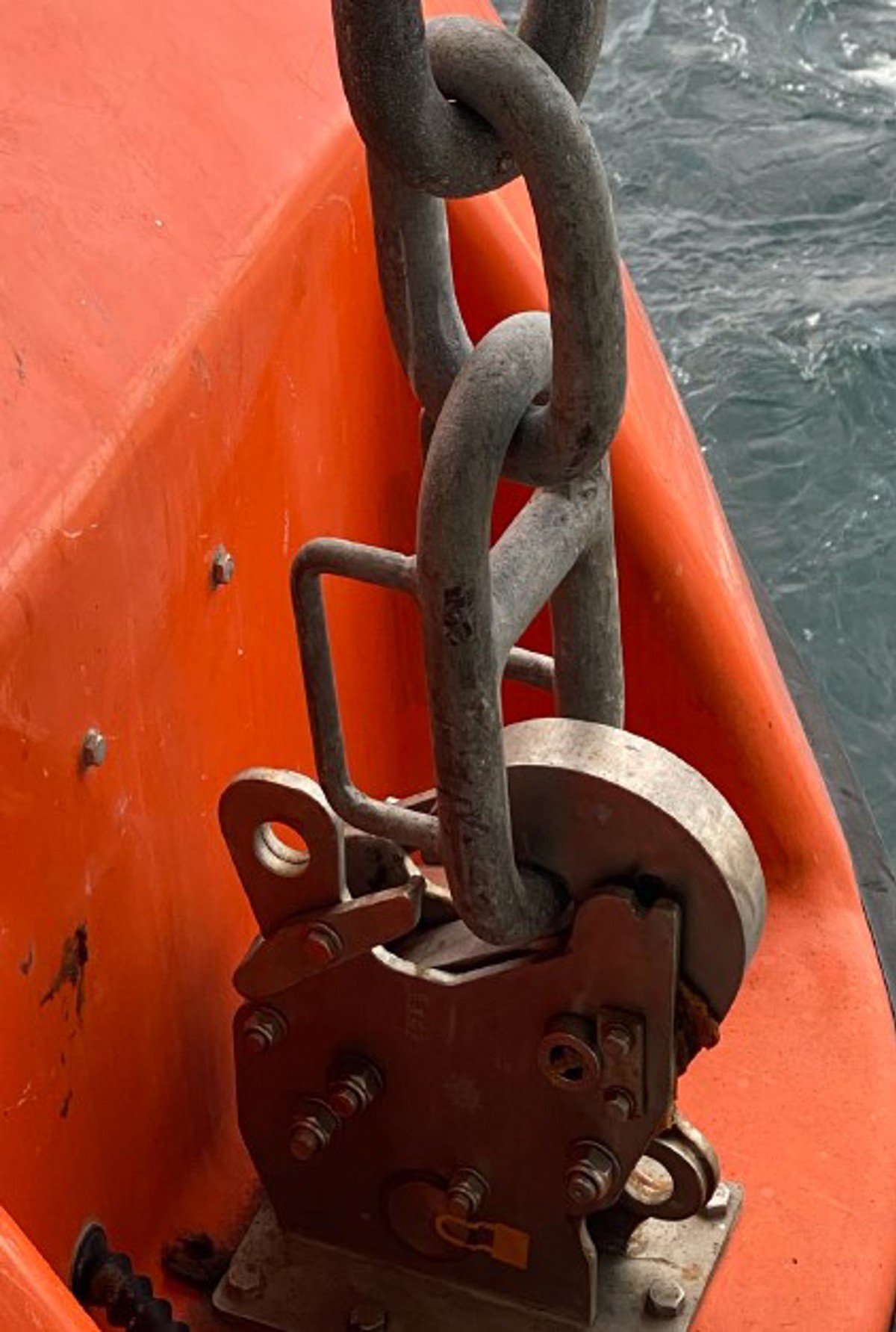 Photo of lifeboat master links