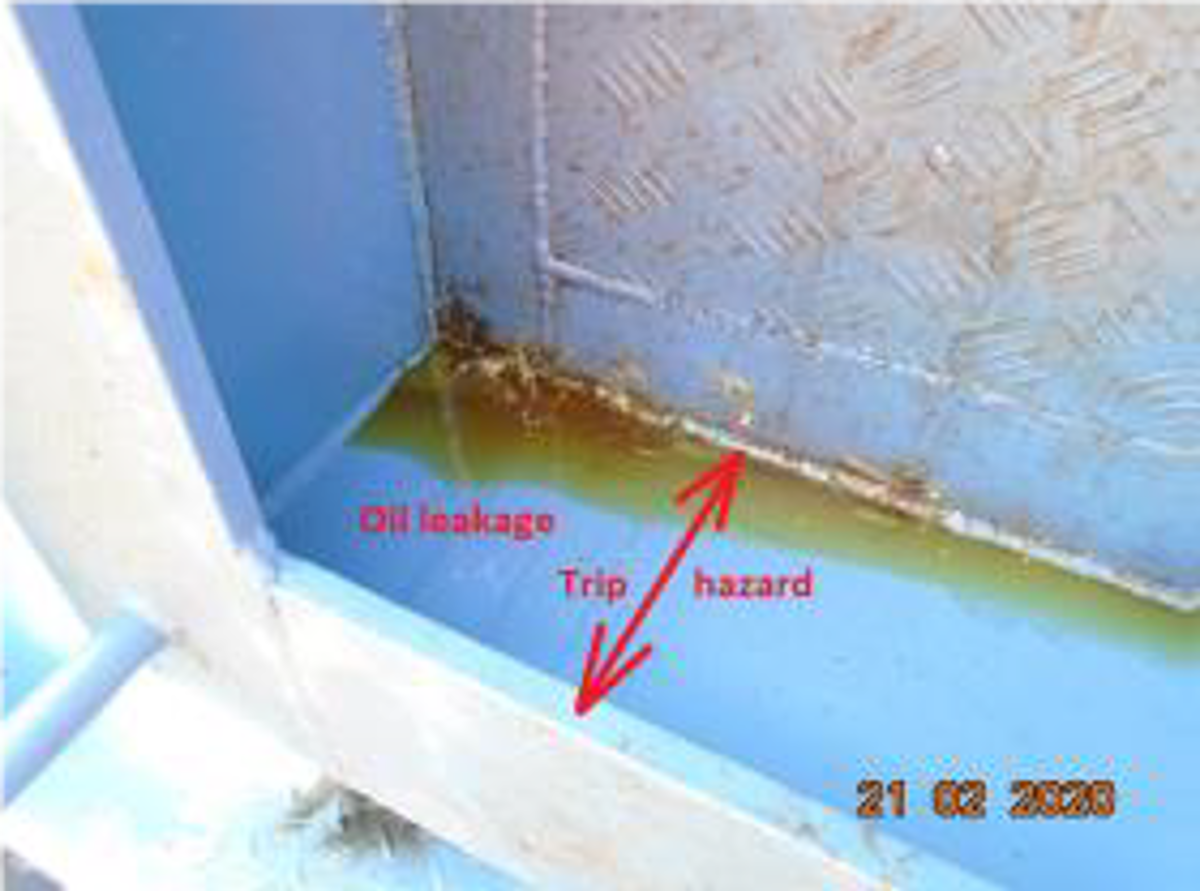 IMCA SF 18/20: Near miss/positive: crew exercised stop work on new gangway 11 A newly installed gangway was found inadequate and unsafe.