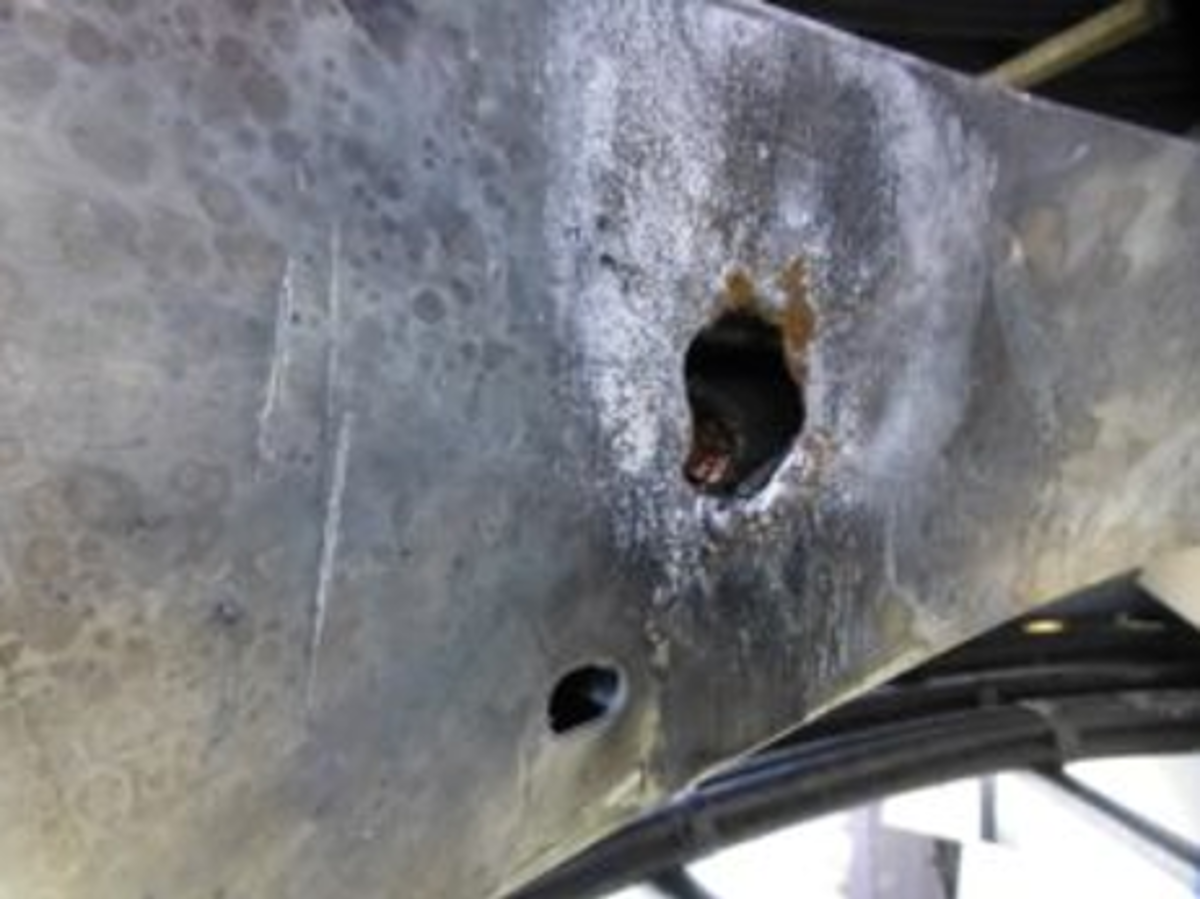 Two self-employed workers received serious burns to their hands whilst using a drill to attach a pre-fabricated cowling to a cable tray