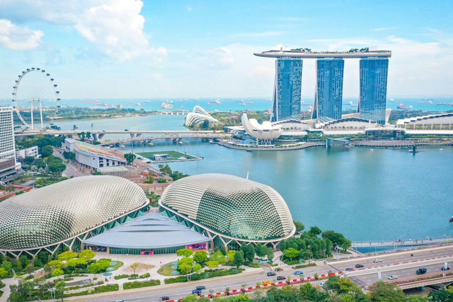 Photo of Singapore's iconic skyline during the day