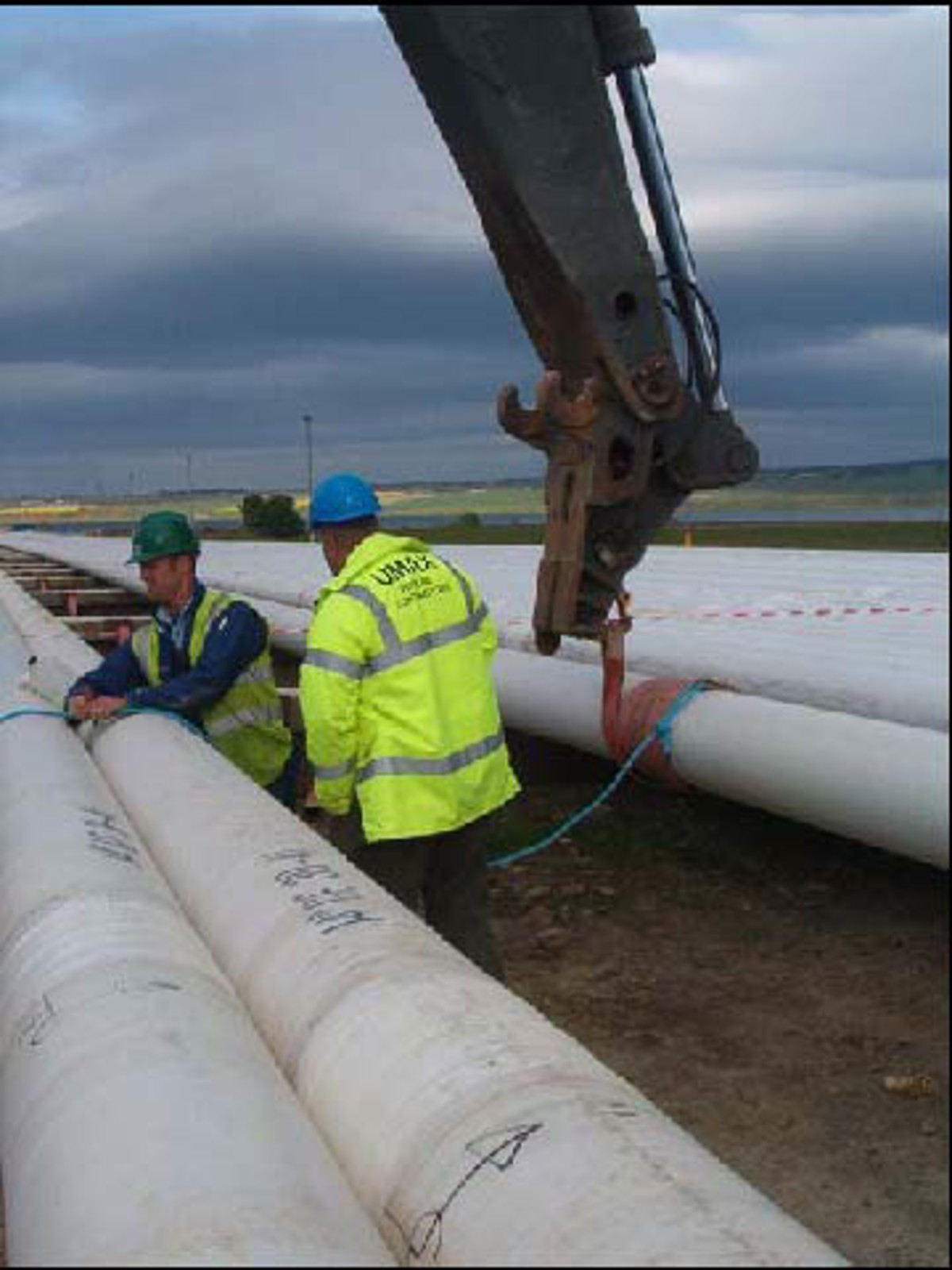 IMCA SF Serious injury during pipestalk rolling operation Pipe stalk rolling operation