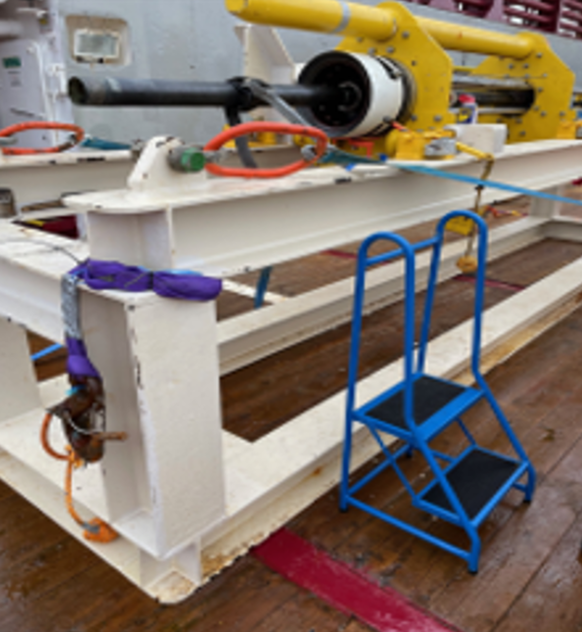 IMCA SF LTI – person fell from step ladder Step-ladder/hop-up