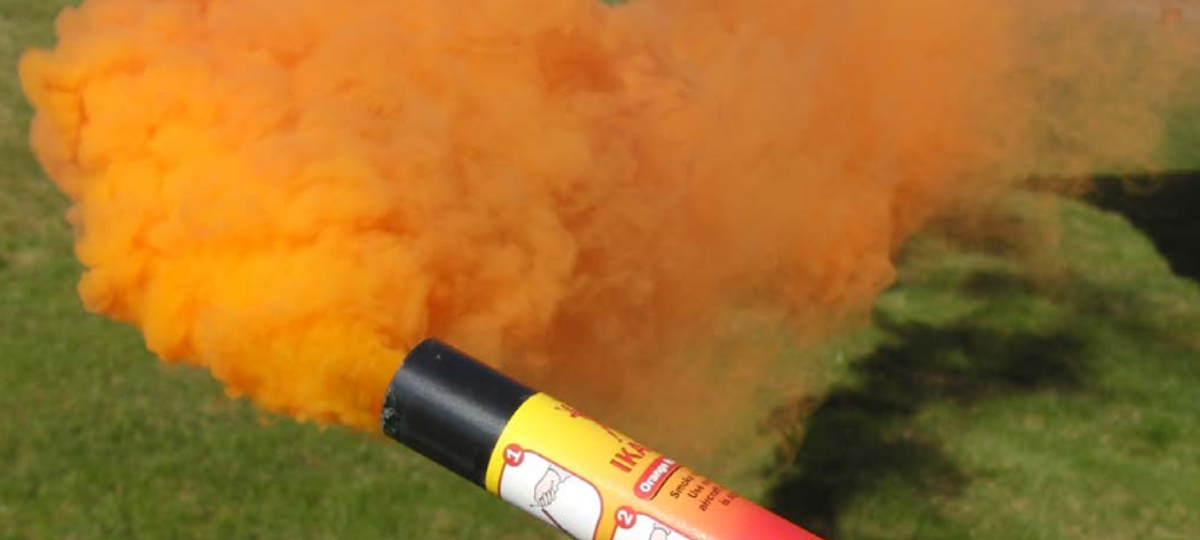 IMCA SF Product awareness: Orange smoke hand distress signal Orange smoke hand distress signals