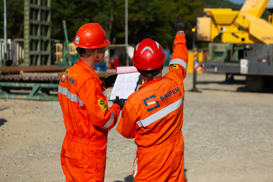 A photo of people in high-vis clothing