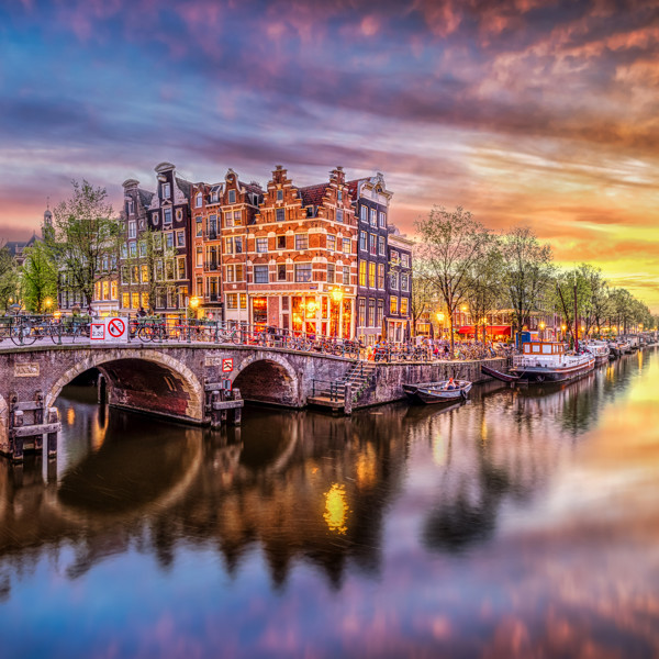 Amsterdam (Istock)